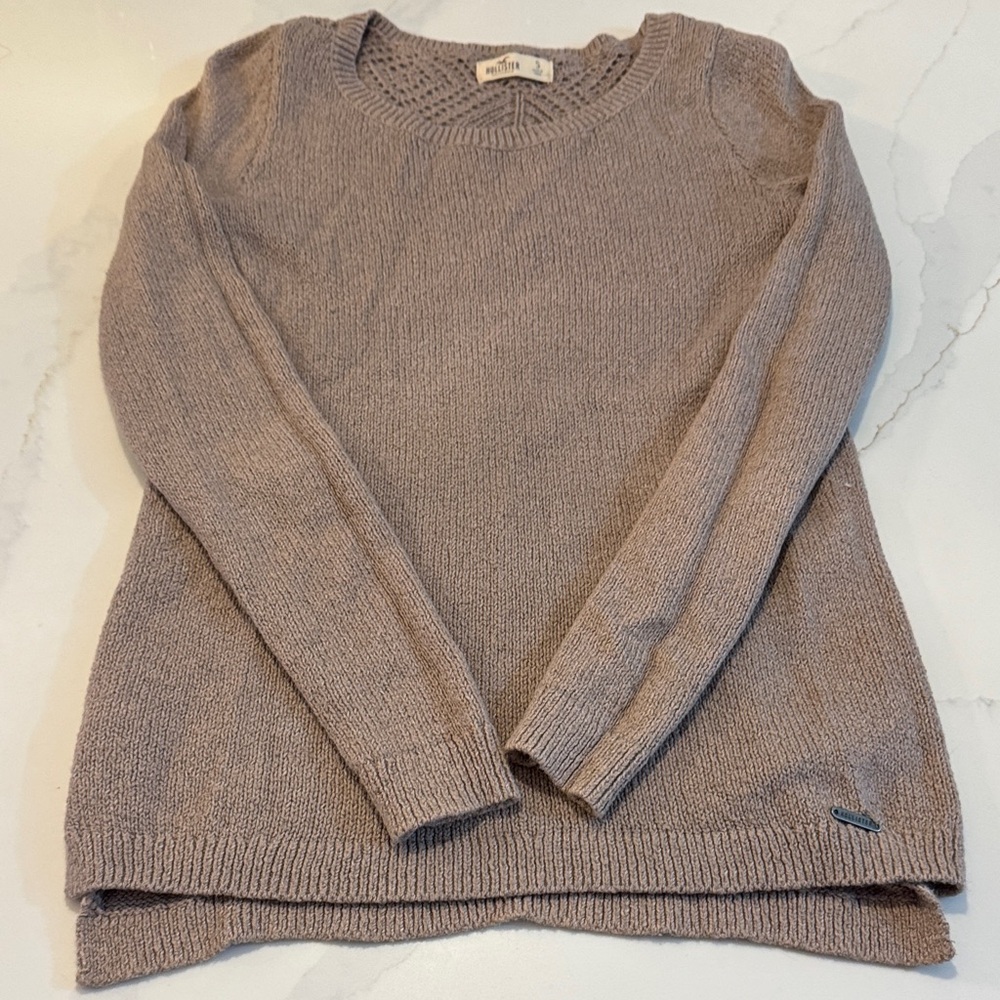 Vintage Hollister Women's Beige Crew Neck Sweater